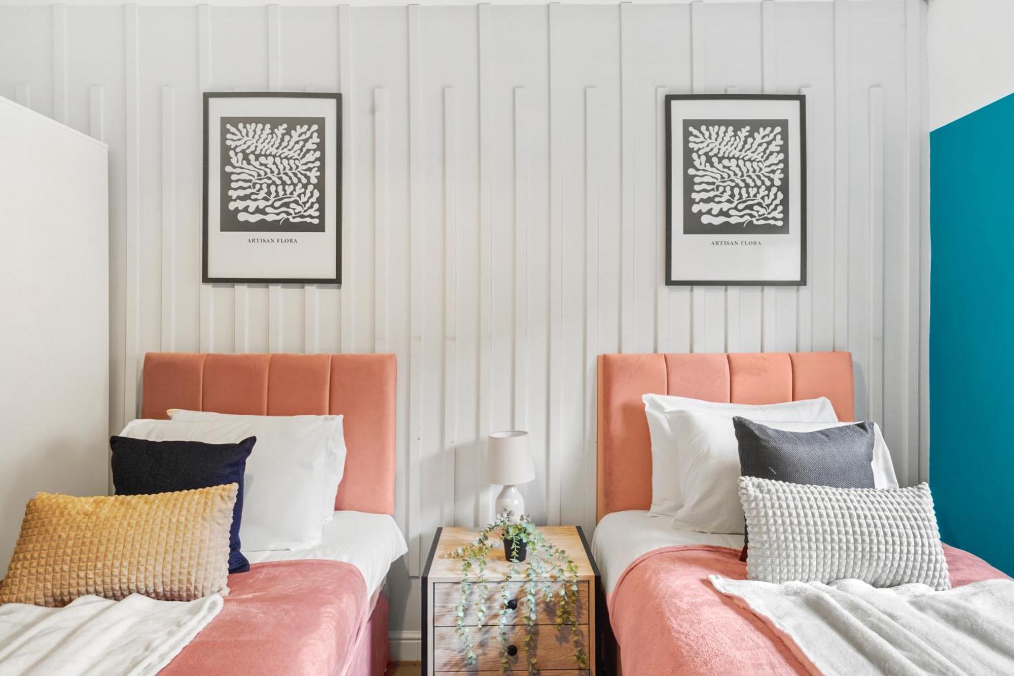 Boutique - Terrace And Garden